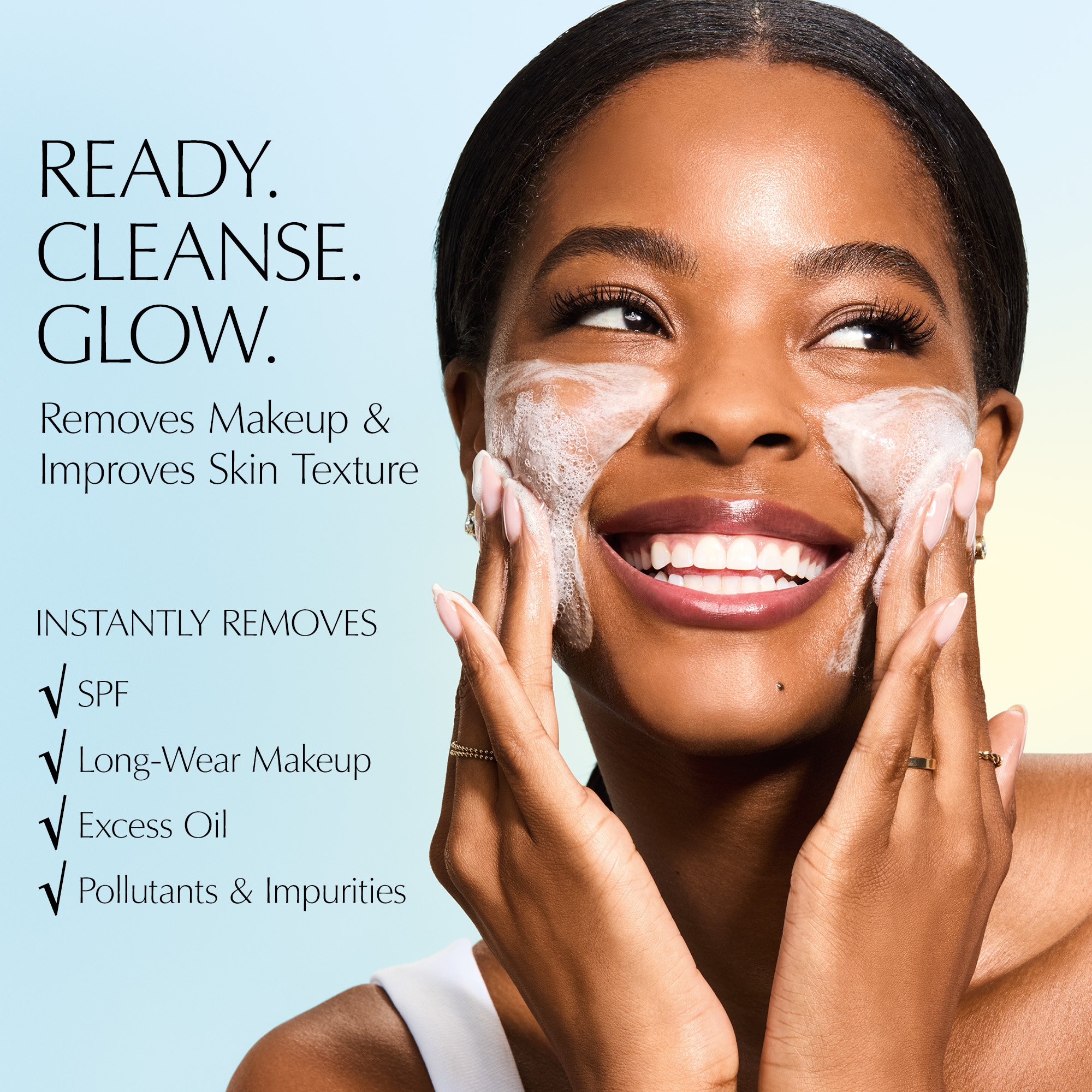 DayWear Glow Boost Gel Cleanser - Image 3