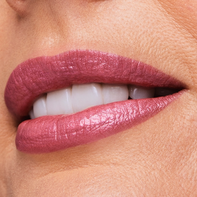 Pure Color Hi-Lustre Lipstick - Image 27