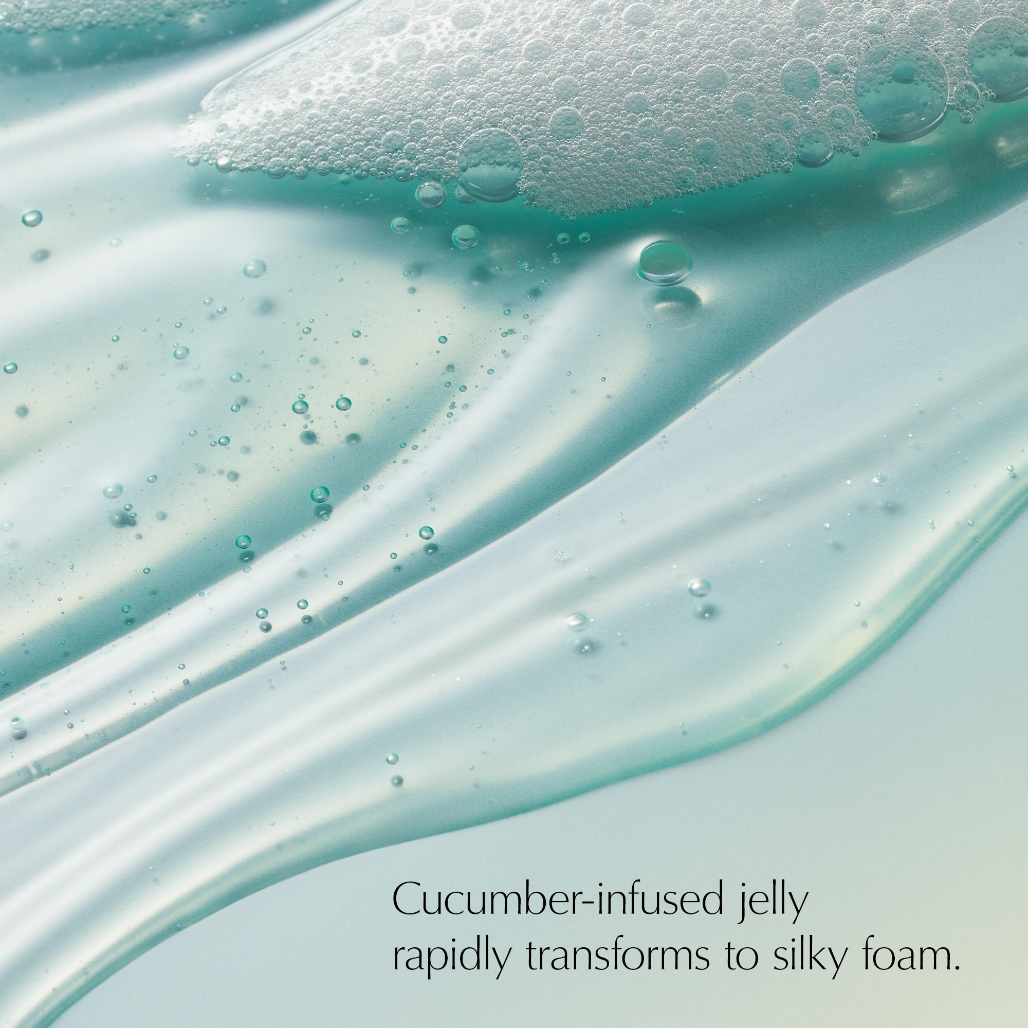 DayWear Glow Boost Gel Cleanser - Image 5