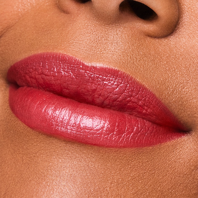Pure Color Hi-Lustre Lipstick - Image 19