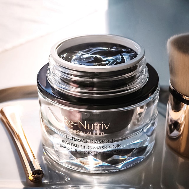 Re-Nutriv Ultimate Diamond Revitalizing Mask Noir - Image 3