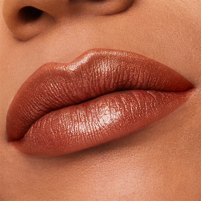 Pure Color Hi-Lustre Lipstick - Image 3